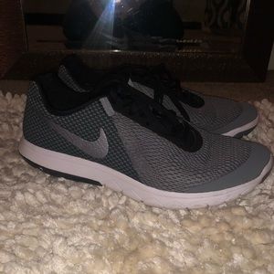 Women’s size 9.5 Nike shoes